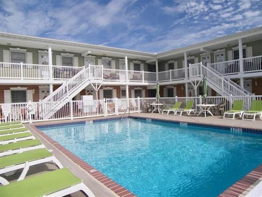 2409 CENTRAL AVENUE CENTRAL PLACE CONDOS 208 NORTH WILDWOOD SUMMER